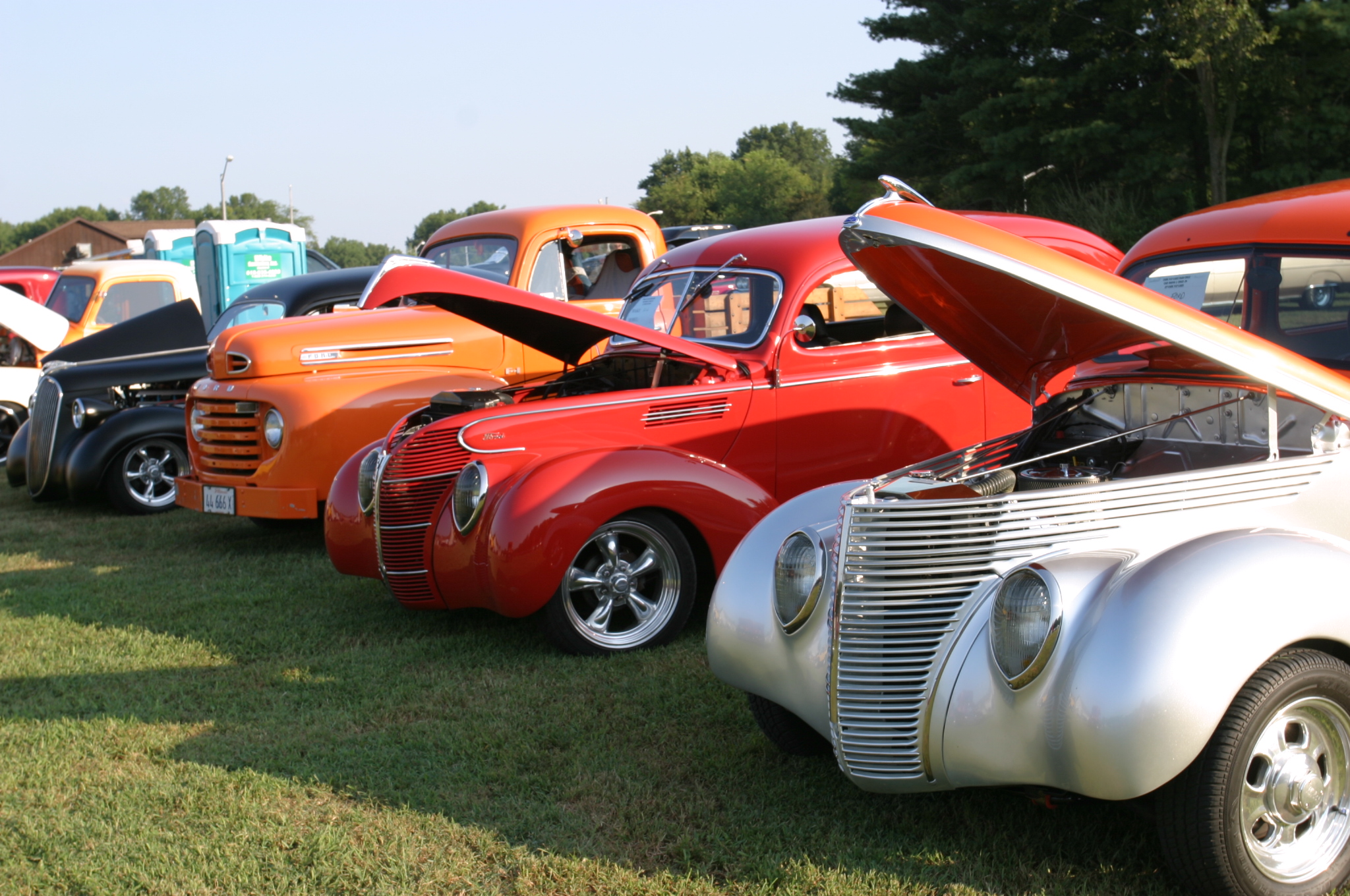 2016 Cruisin’ the Dam Car Show at Carlyle Lake, IL